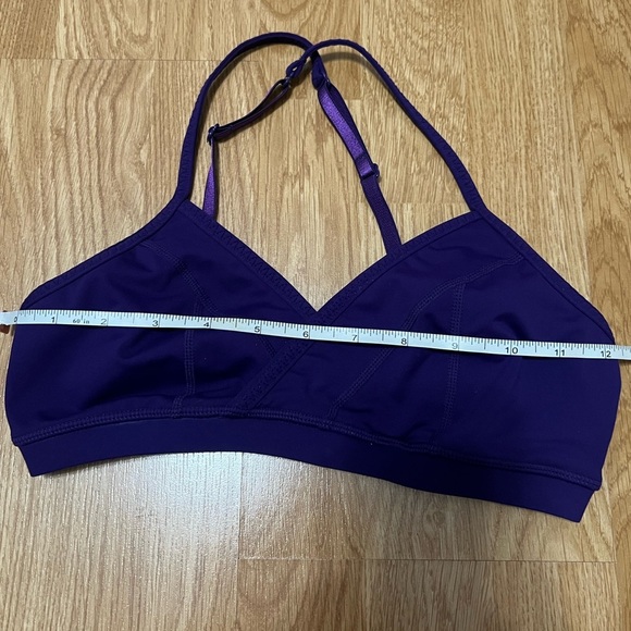 Lululemon Purple Triangle Eagle Yoga Bra with Cross-Straps (Size 4) - Picture 8 of 9